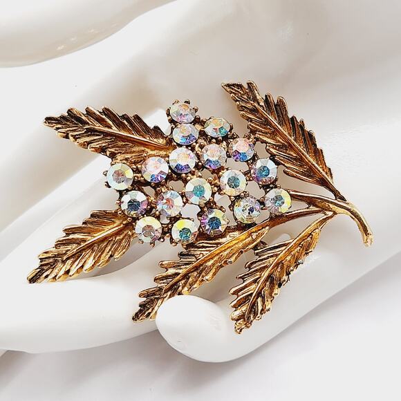 Vintage 1970s Leaf Blooms Aurora Borealis Rhinestone Brooch - 2 1/2 Inches - Picture 1 of 10